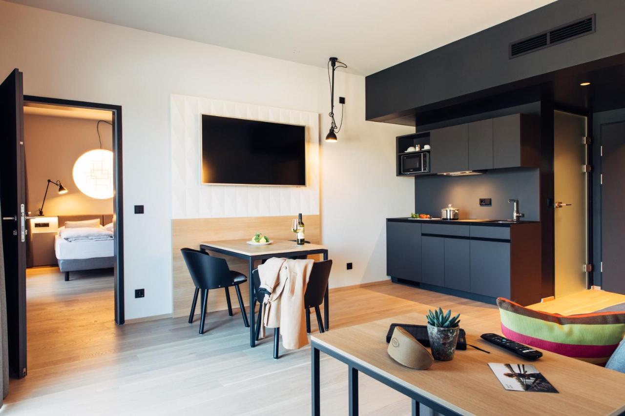 Harry'S Home Telfs Hotel & Apartments מראה חיצוני תמונה