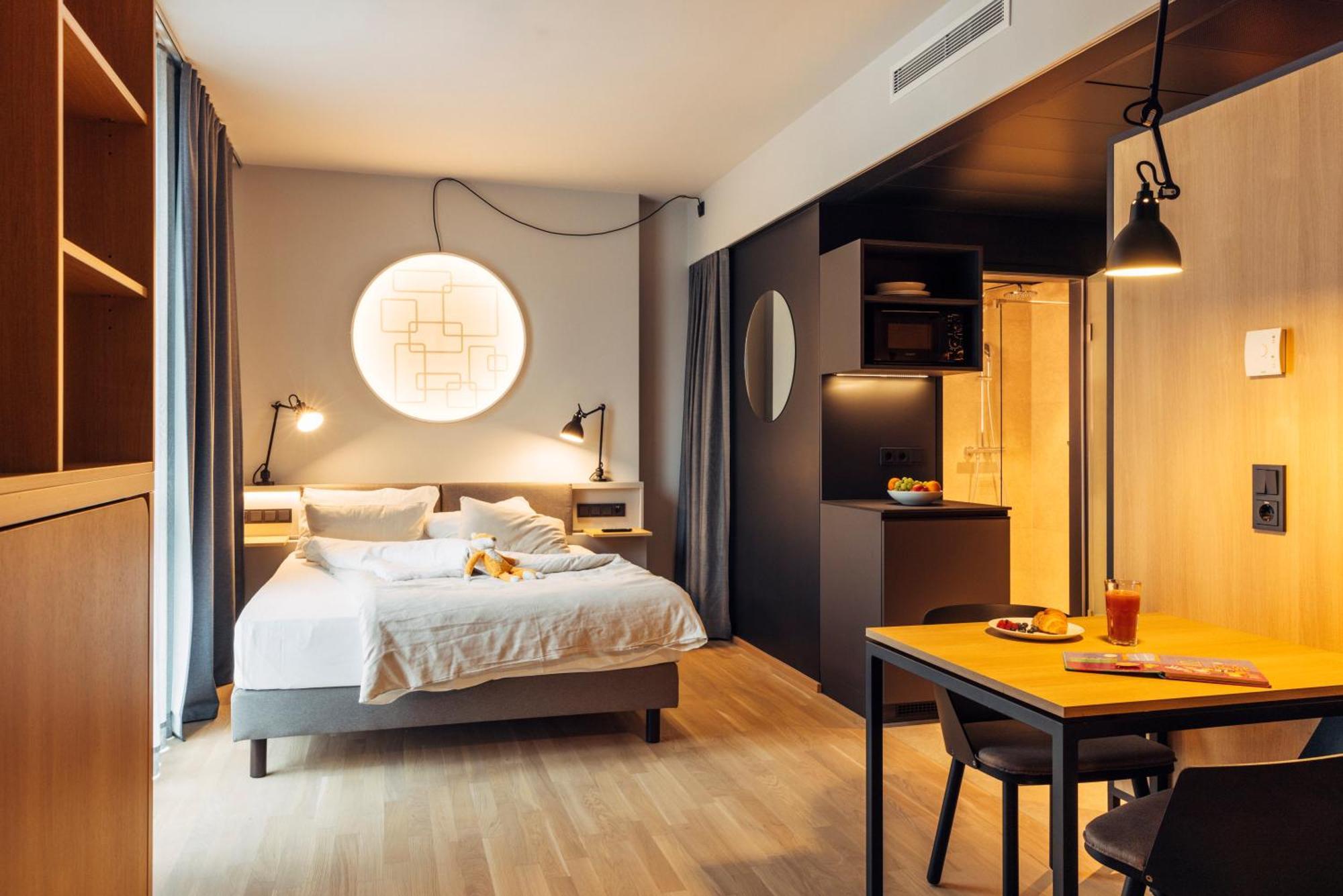 Harry'S Home Telfs Hotel & Apartments מראה חיצוני תמונה